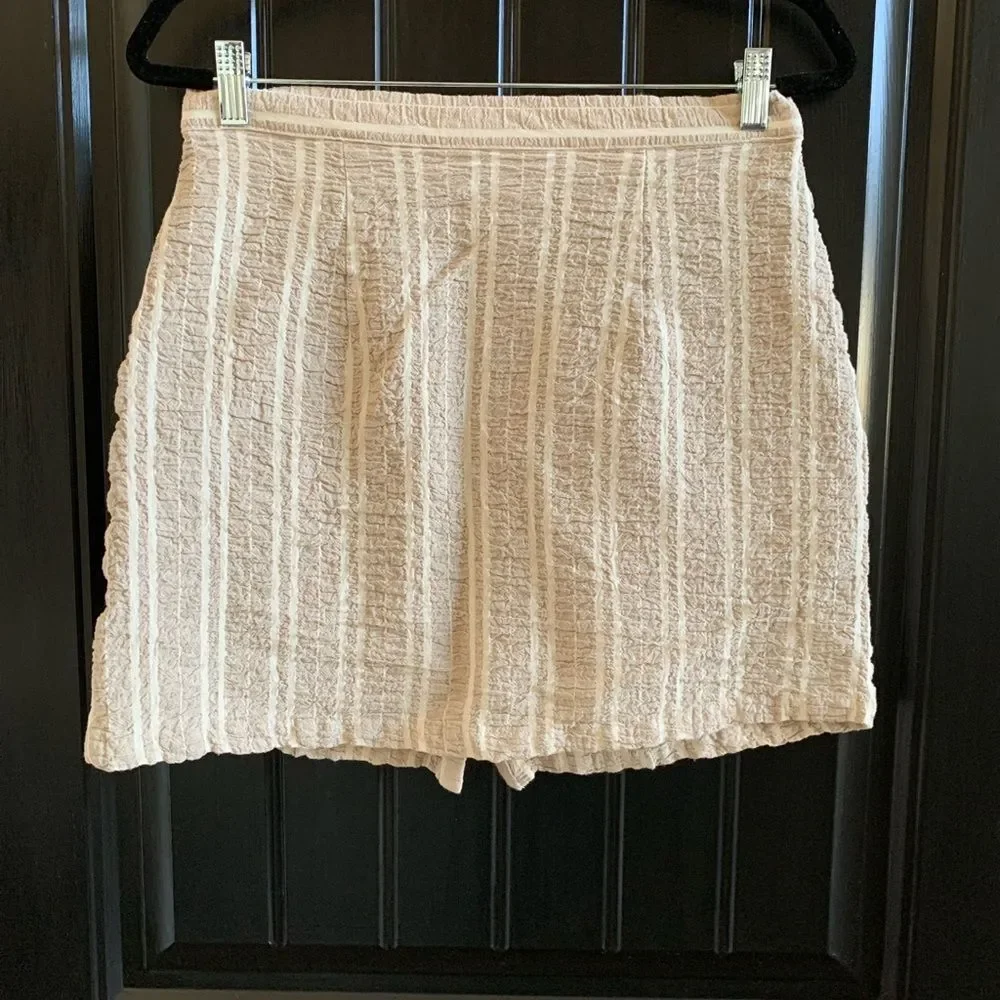 Lost + Wander Linen Skirt | Large - Picture 4 of 5